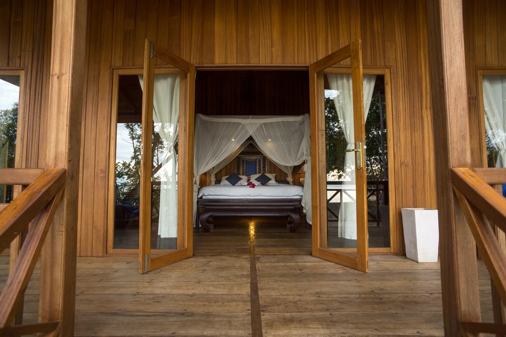 Siladen Resort&Spa Bunaken Exterior foto