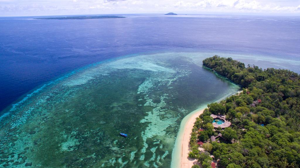 Siladen Resort&Spa Bunaken Exterior foto