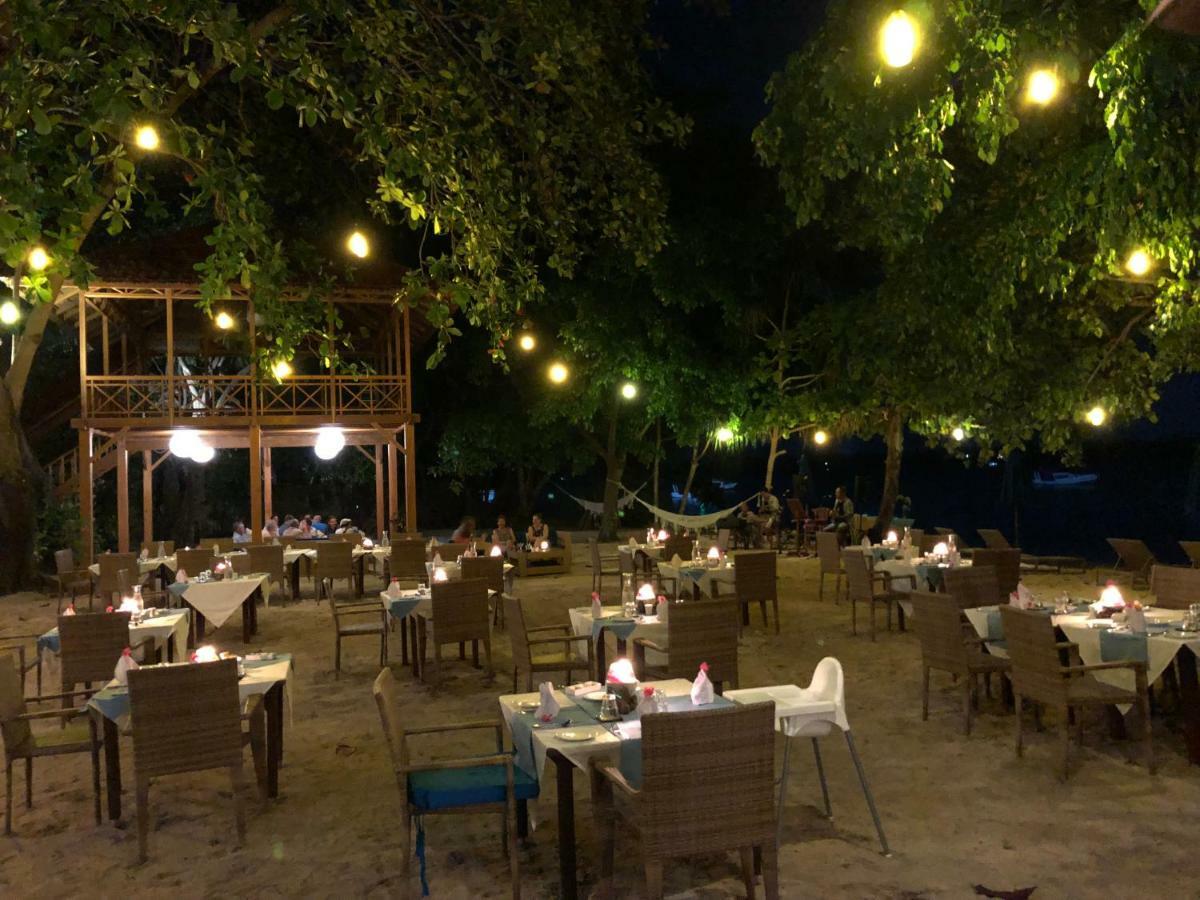 Siladen Resort&Spa Bunaken Exterior foto
